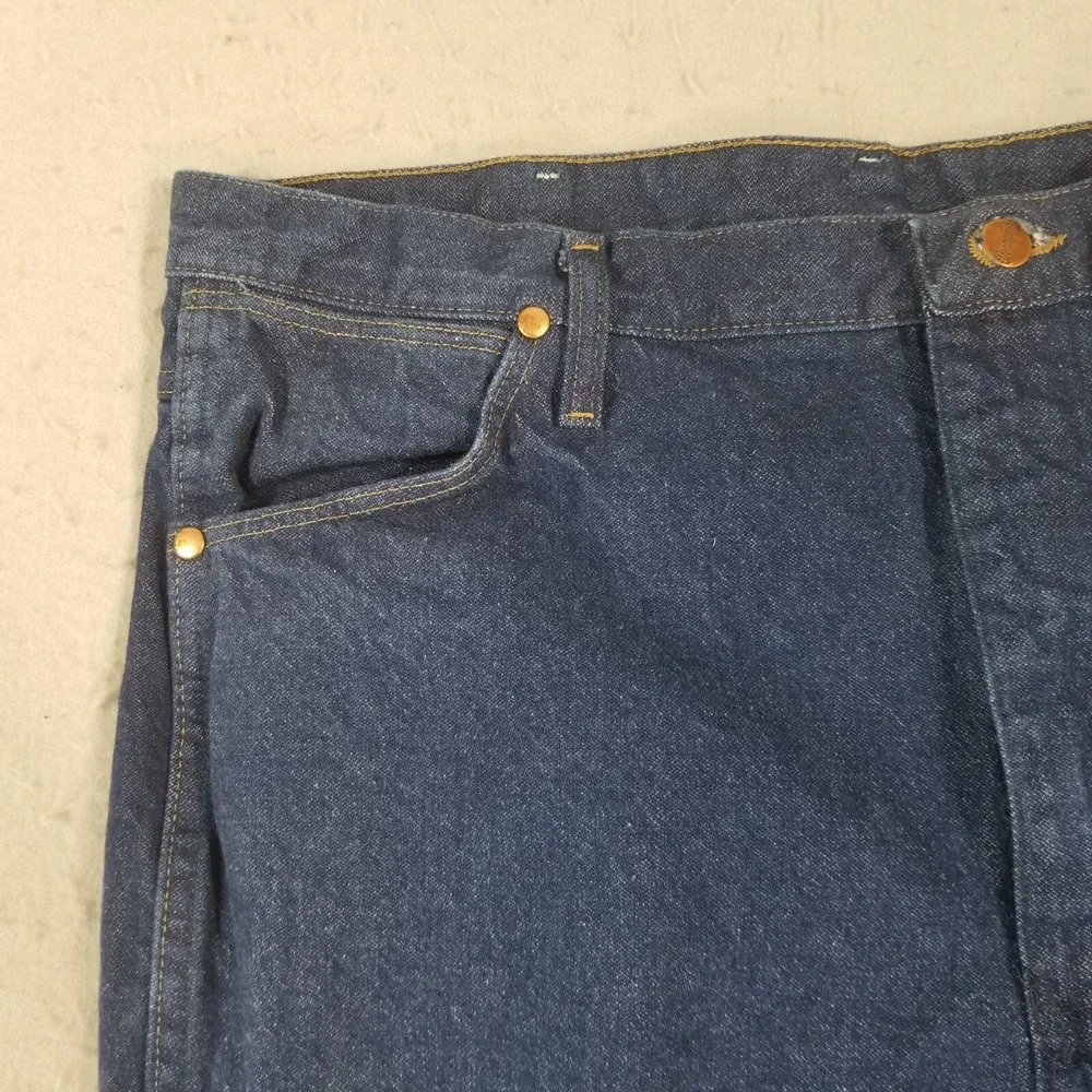 Wrangler jeans men's 38x28 Cowboy Cut 936PWD blue denim pants retro western